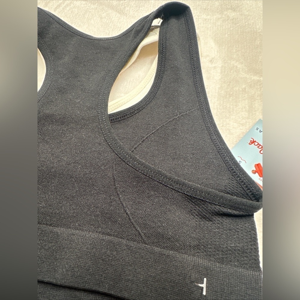 Cat & Jack Girls Sport bra seamless Pullover Black & white 2pk Size S - Picture 10 of 12